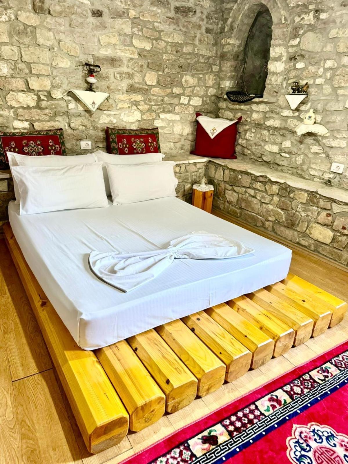 Kubeja * Gjirokastra